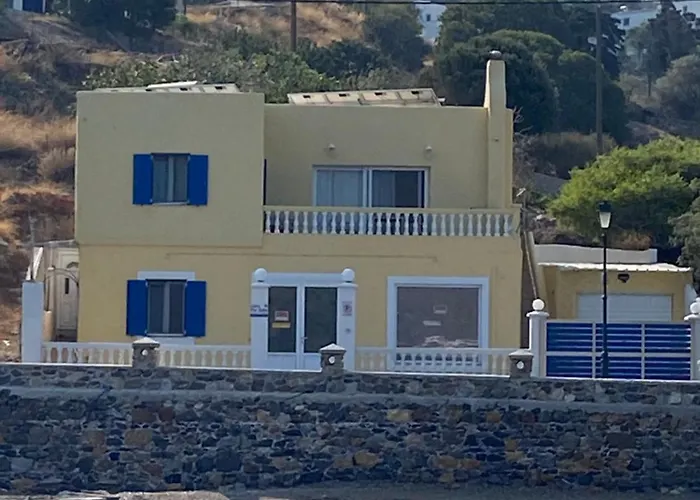 The Condo Palace In Agia Marina